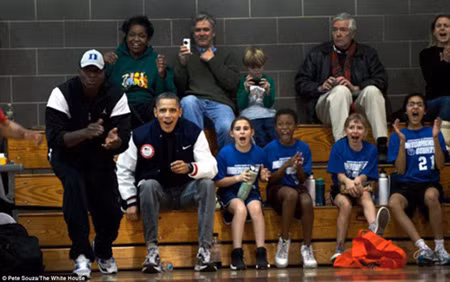 Ảnh ‘độc’ đáng yêu của Obama ảnh 3