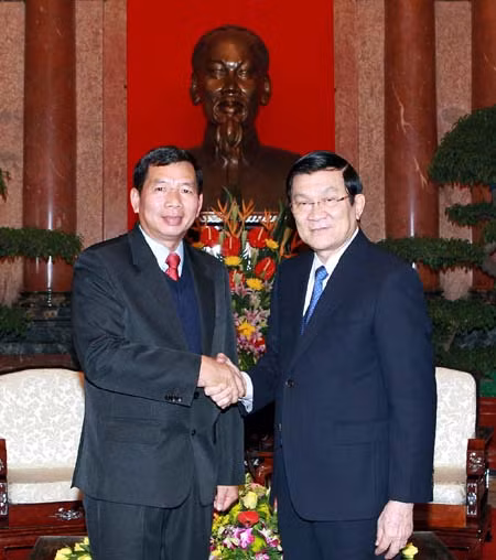 Chủ tịch nước Trương Tấn Sang tiếp Chánh án Tòa án nhân dân tối cao Lào ảnh 1