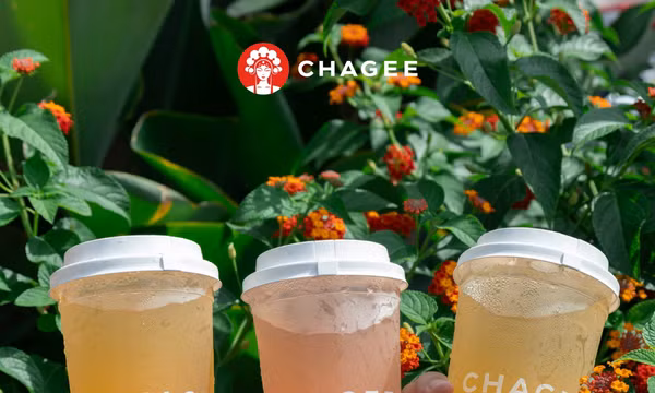 Trà và trái cây trong bộ sưu tập Trà Thanh Quả Mọng mới của Chagee