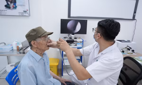 Lạng Sơn thực hiện tốt việc chăm sóc sức khỏe nhân dân