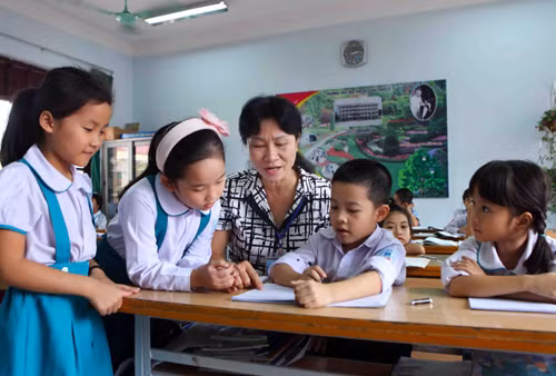 Những tấm gương 'Giỏi việc trường - Đảm việc nhà' ảnh 1
