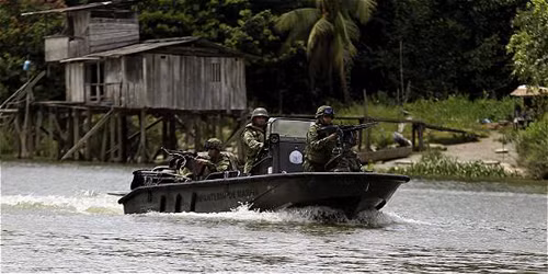 Colombia dừng hoạt động quân sự, chờ FARC phóng thích tướng lĩnh ảnh 1