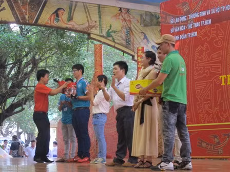 6.000 người dự 'Ngày hội thiện tâm nhân ái' ảnh 3