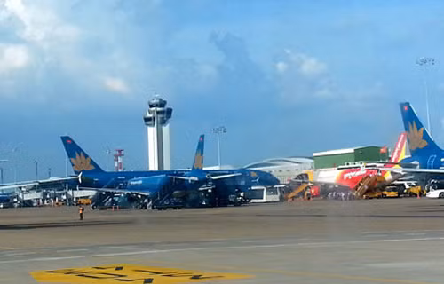 Sự cố không lưu Tân Sơn Nhất là do lỗi chủ quan ảnh 1