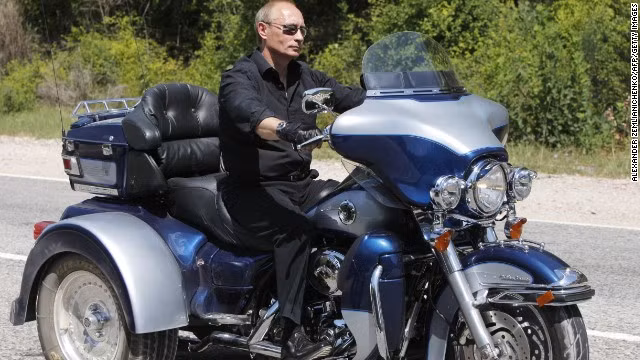 Tổng thống Putin đạt đai đen bát đẳng Karate ảnh 11