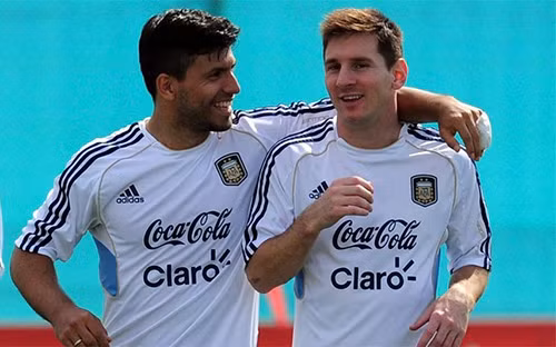 Argentina tiếp tục đứng đầu thế giới về xuất khẩu cầu thủ ảnh 1