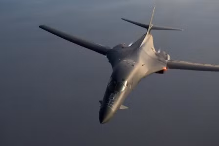 Tại sao F-16 không thể đánh bại MiG-29, Su-27 nếu đối đầu? ảnh 2