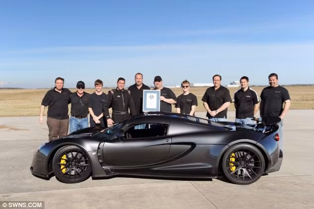 Siêu xe Hennessey Venom GT lập kỉ lục về tăng tốc ảnh 2