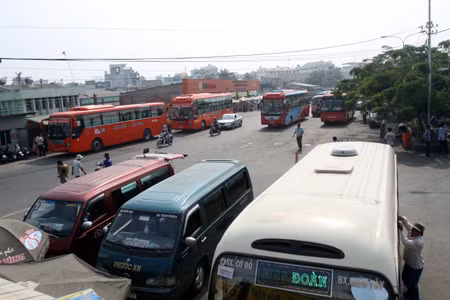 TPHCM tăng 400 chuyến xe buýt dịp Tết ảnh 1