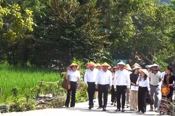 Mở rộng kết nối, phát triển du lịch qua biên giới