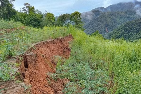 Phú Thọ di dời 114 hộ dân khỏi khu vực có nguy cơ sạt lở