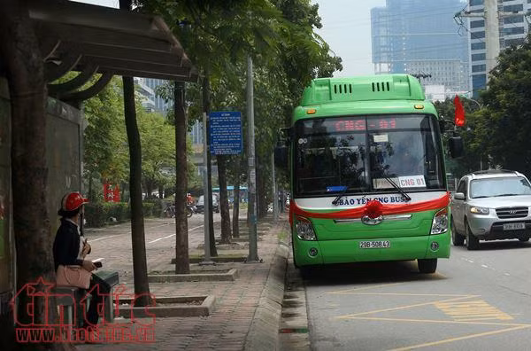 Ba tuyến buýt sử dụng nhiên liệu sạch lần đầu tiên chạy tại Hà Nội ảnh 3