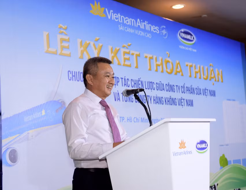 Vietnam Airlines và Vinamilk hợp tác chiến lược cùng phát triển thương hiệu vươn tầm quốc tế ảnh 1