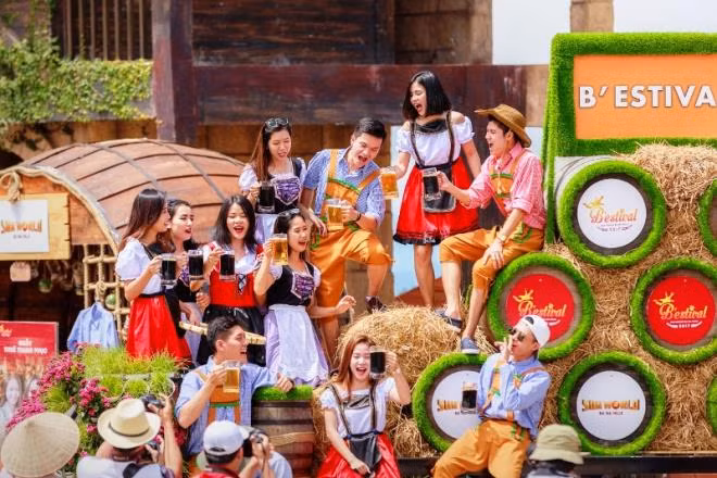 Cách dễ ợt để có một kỳ nghỉ ở 'châu Âu thu nhỏ' cho hai người ảnh 2