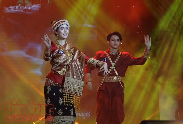 Nam thanh, nữ tú Học viện Tài chính tranh tài sinh viên thanh lịch ảnh 10