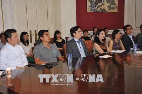 Giao lưu trí thức Việt kiều Pháp - Bỉ tại Brussels ảnh 2
