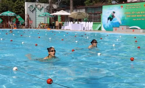 Phát động trẻ em toàn quốc học bơi an toàn, phòng chống đuối nước năm 2018 ảnh 2