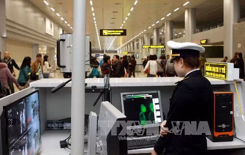 Tăng cường giám sát dịch bệnh Ebola tại cửa khẩu và tại cộng đồng ảnh 1