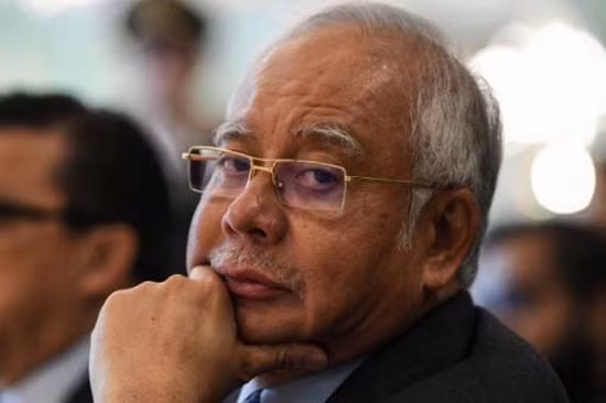 Ủy ban chống tham nhũng Malaysia ra tối hậu thư với cựu Thủ tướng Najib ảnh 1