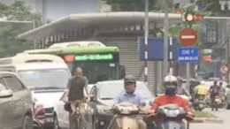 Băn khoăn đề xuất xe buýt thường đi vào làn BRT