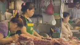 Giá lợn giảm, người tiêu dùng vẫn phải mua giá cao, ai hưởng lợi?