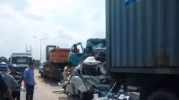 Tai nạn liên hoàn trên cầu Phú Mỹ, một người tử vong 