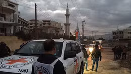 Syria: Đoàn xe viện trợ đến “thành phố chết đói” Madaya