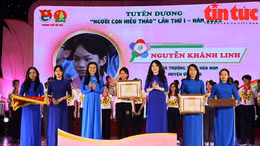 Tuyên dương những ‘đoá hoa thơm’ hiếu thảo trong mùa Vu lan 