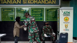 Indonesia triển khai 'ATM gạo' cho người nghèo
