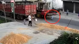 Cậu bé may mắn sống sót sau khi bị máy gặt đập cán qua người