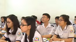 Thí sinh và phụ huynh lo ngại sẽ phải thi thêm đại học