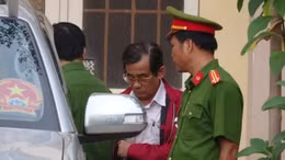 Bãi nhiệm Chủ tịch HĐND TP Phan Thiết vì sai phạm