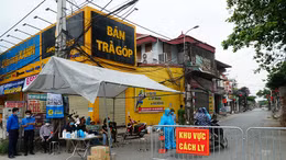 Hàng trăm hộ dân xã Tô Hiệu ngừng kinh doanh vì phải cách ly y tế