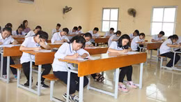Lớp cận chuyên, chất lượng cao bị xoá sổ