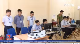 Chấm thẩm định tại các hội đồng thi tỉnh Hòa Bình, Lâm Đồng và Bến Tre