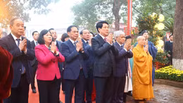 Chủ tịch nước Lương Cường chủ trì Lễ dâng hương khai Xuân tại Hoàng thành Thăng Long