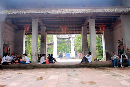 Hà Nội: Thí sinh nương nhờ cửa chùa giờ nghỉ trưa ảnh 2