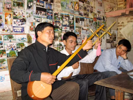 Hành trình hát Then tới di sản văn hóa TG: Bài 2: Những người “giữ hồn” của làn điệu Then ảnh 1