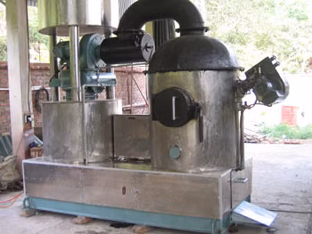 “Kỹ sư không bằng” và sáng chế lò đốt rác thải độc hại y tế ảnh 1