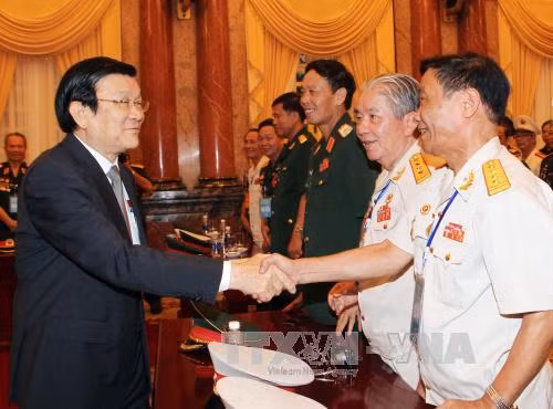 Chủ tịch nước tiếp đoàn cựu chiến binh Sư đoàn 324 ảnh 1
