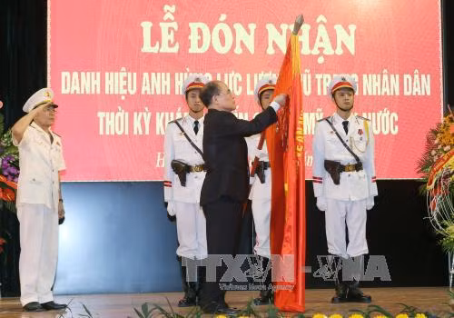Học viện An ninh nhân dân đón nhận Danh hiệu Anh hùng ảnh 2