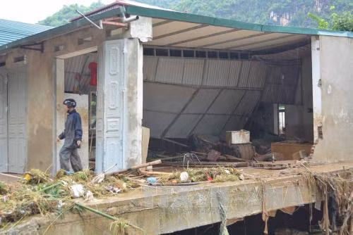 Sơn La sớm ổn định cuộc sống cho người dân sau mưa lũ ảnh 5