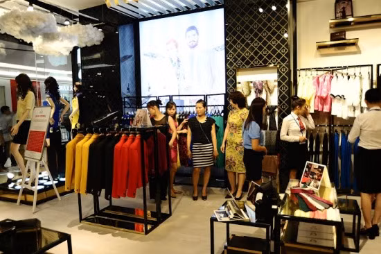 GrusZ "lột xác" với phong cách “hàng hiệu” Việt Nam của May 10 ảnh 6