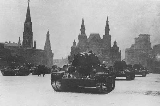 Nga tái hiện cuộc diễu binh lịch sử năm 1941 trên Quảng trường Đỏ ảnh 1