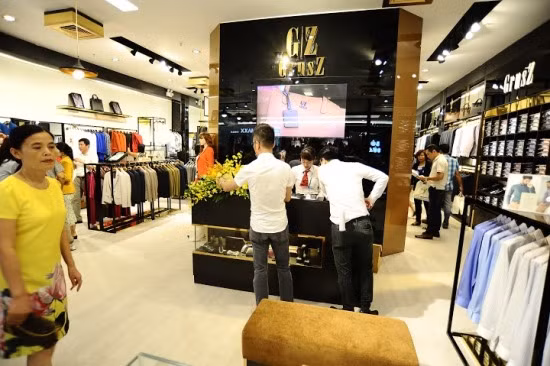 GrusZ "lột xác" với phong cách “hàng hiệu” Việt Nam của May 10 ảnh 2