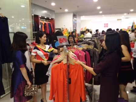 May Đức Giang khai trương showroom tại V+ Hòa Bình ảnh 2
