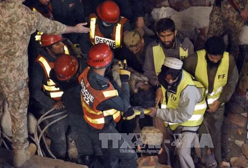 Sập nhà máy tại Pakistan, gần 60 người thương vong ảnh 3
