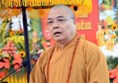 Hàng nghìn người cầu siêu cho nạn nhân tai nạn giao thông ảnh 4
