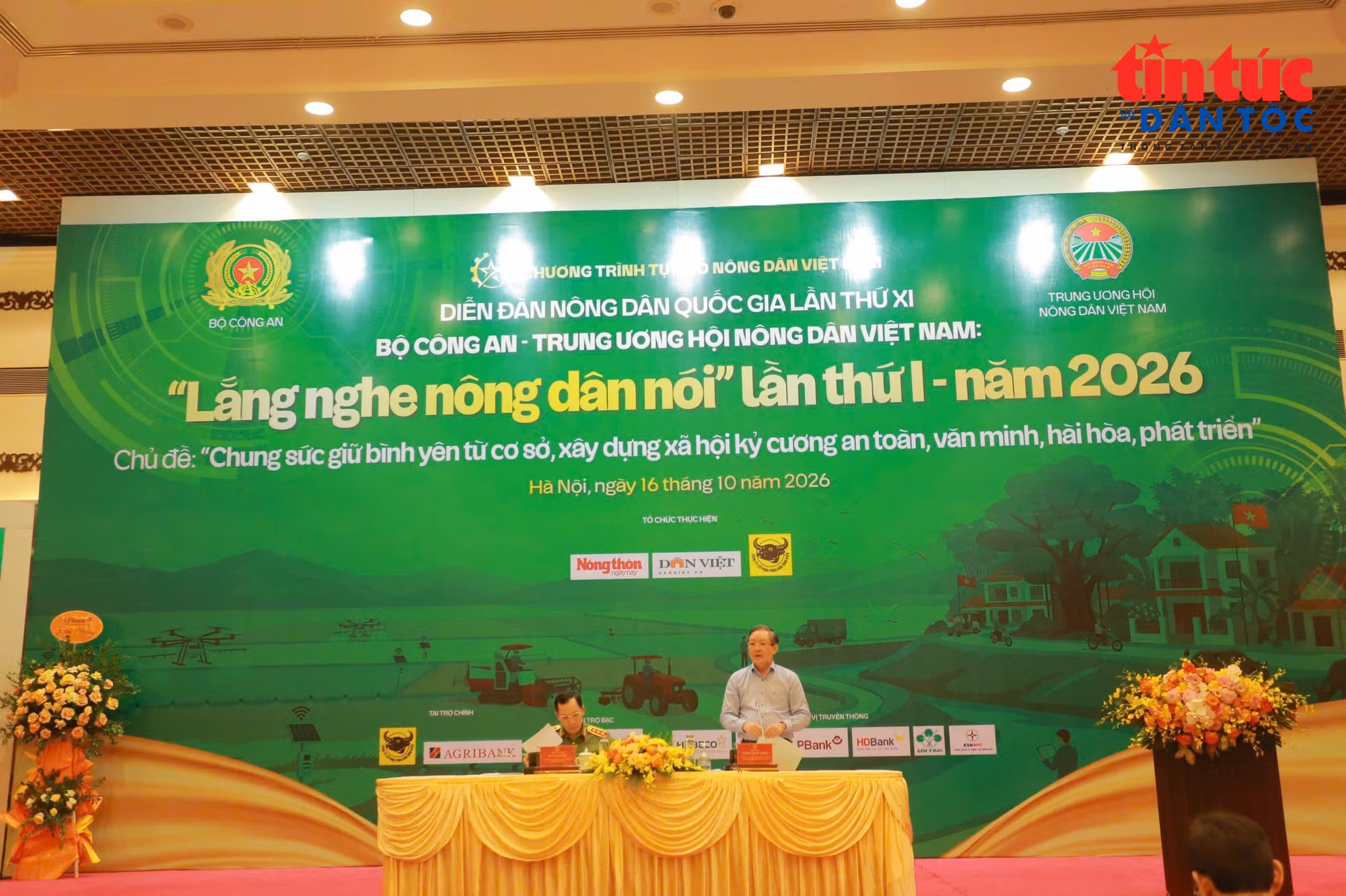 baotintuc_tr_avt-1630.jpg