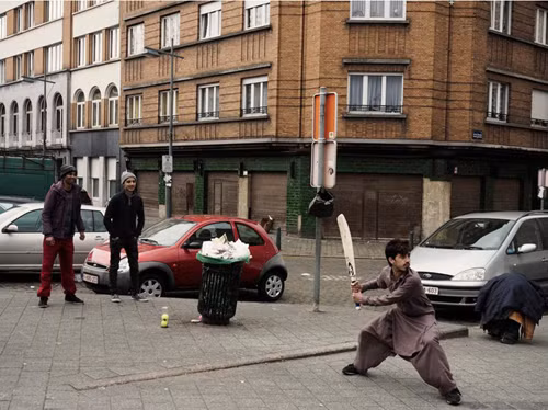 Những lời tự sự về hai Brussels ảnh 1